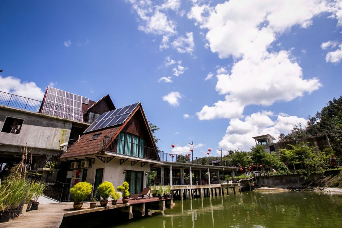 Mantin Forest Art Farmstay